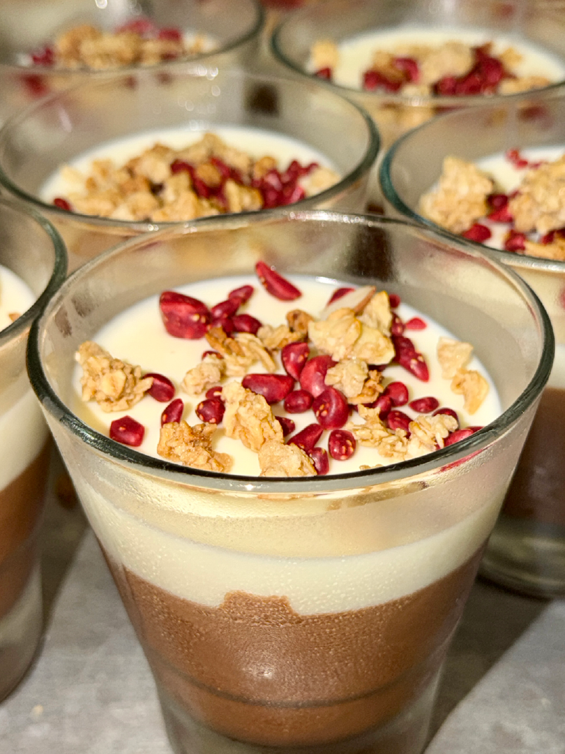 Chocolate Pudding Cups with Pomegranate prepared as a Jetfinity catering selection